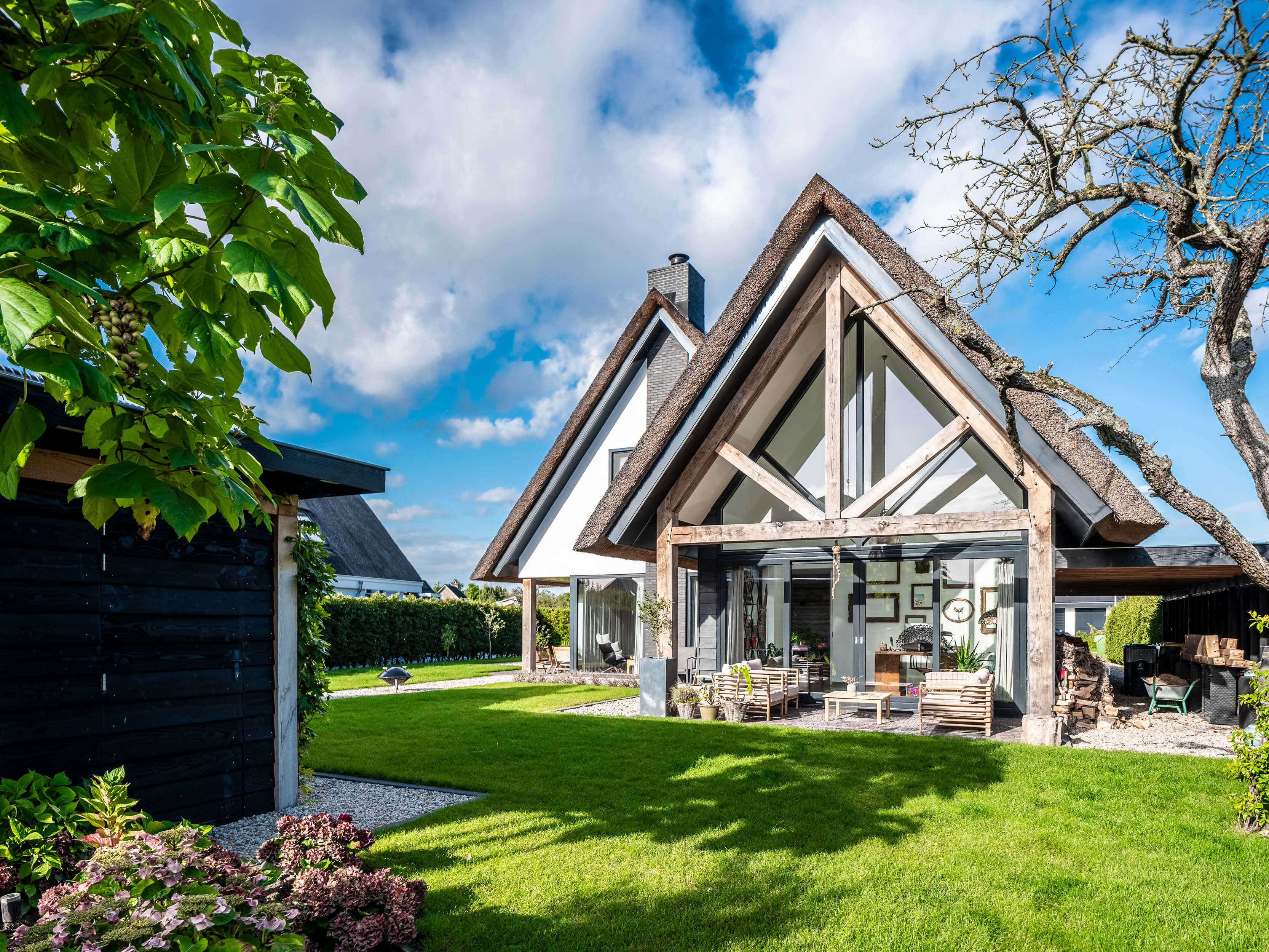 landelijke villa met eiken balken3