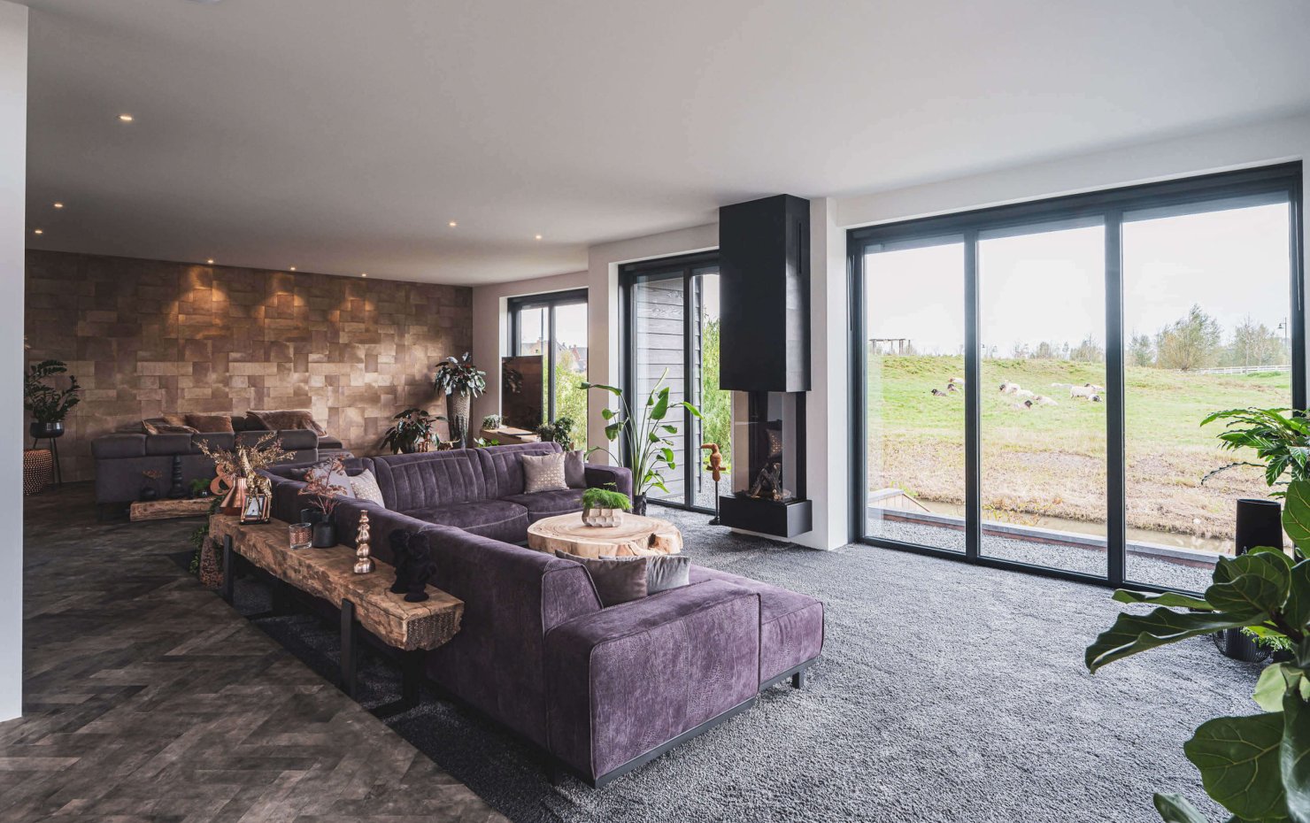 modern landelijke villa met rieten kap4