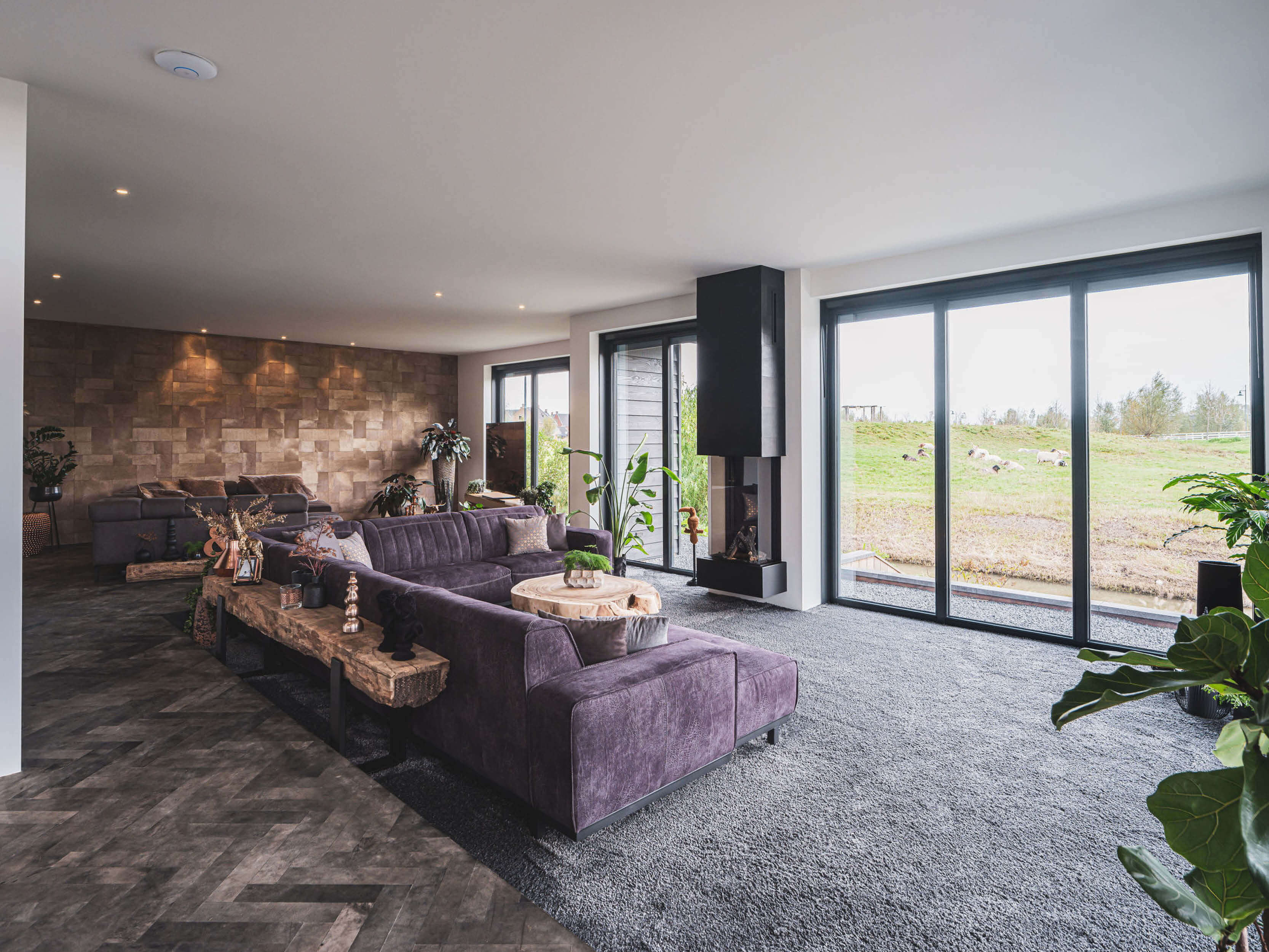 modern landelijke villa met rieten kap4