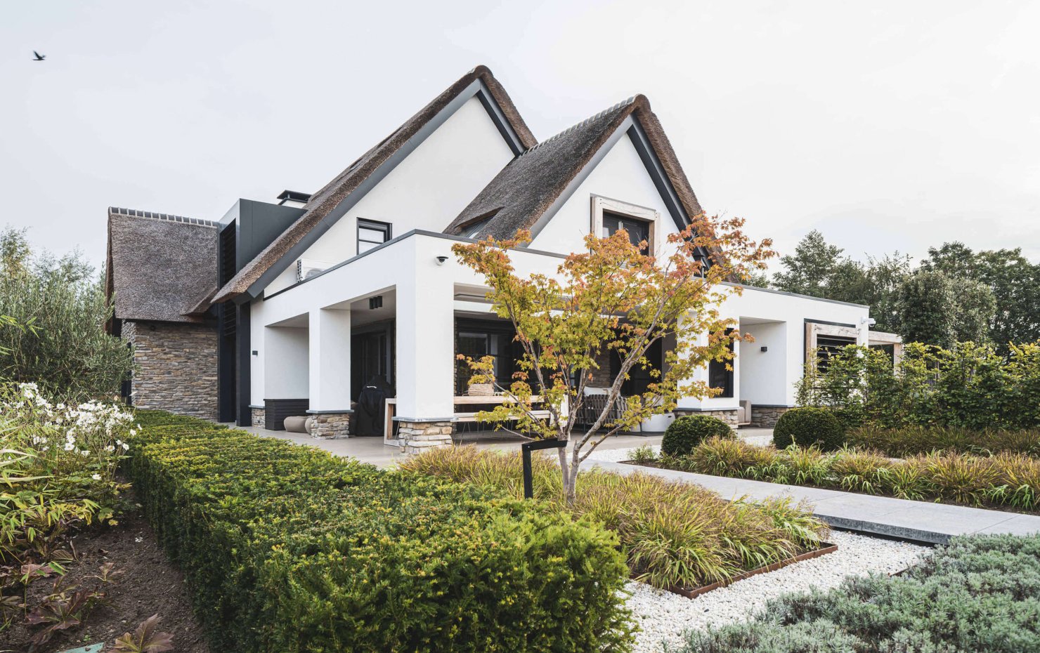 modern landhuis met rieten kap3