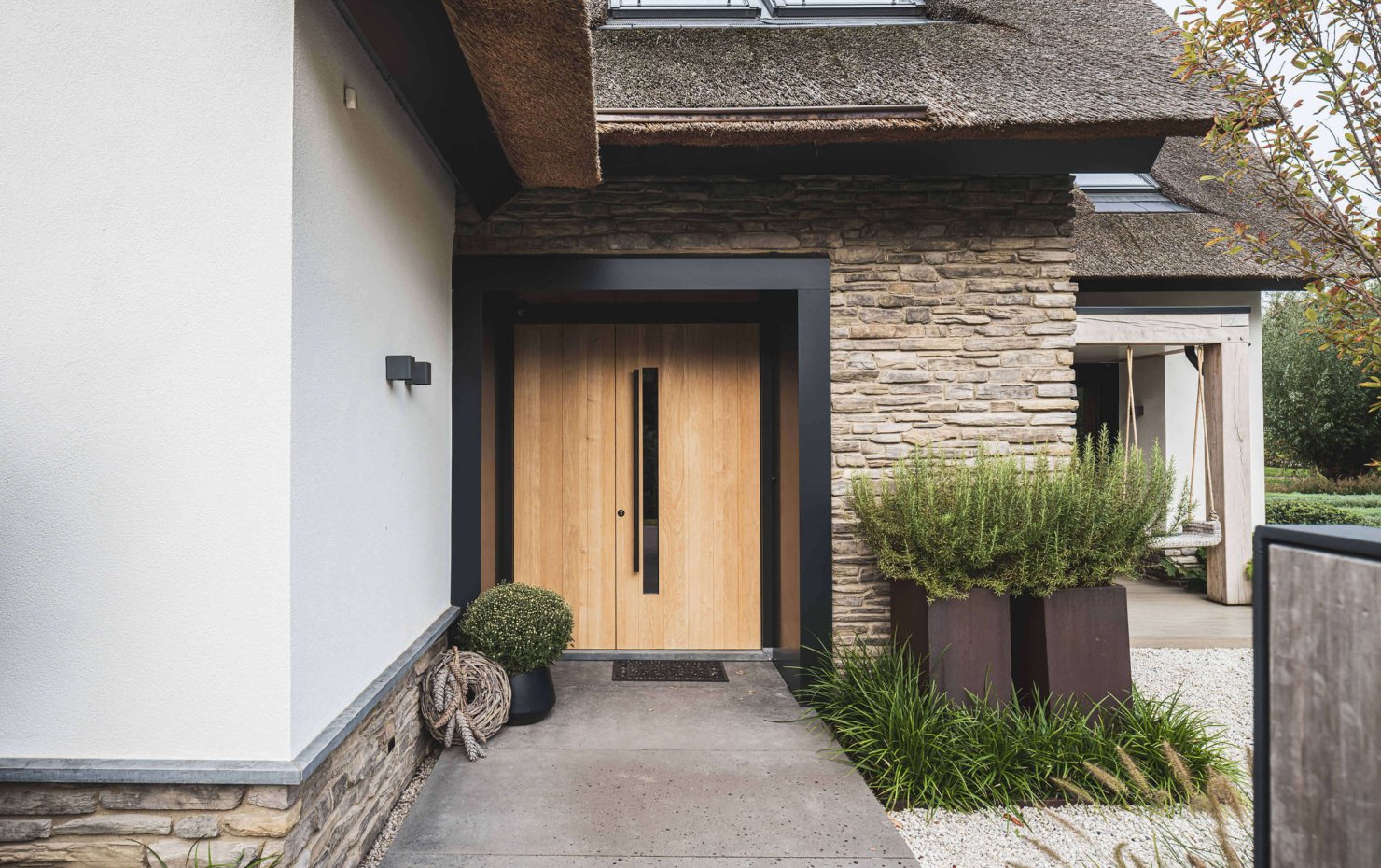 modern landhuis met rieten kap5