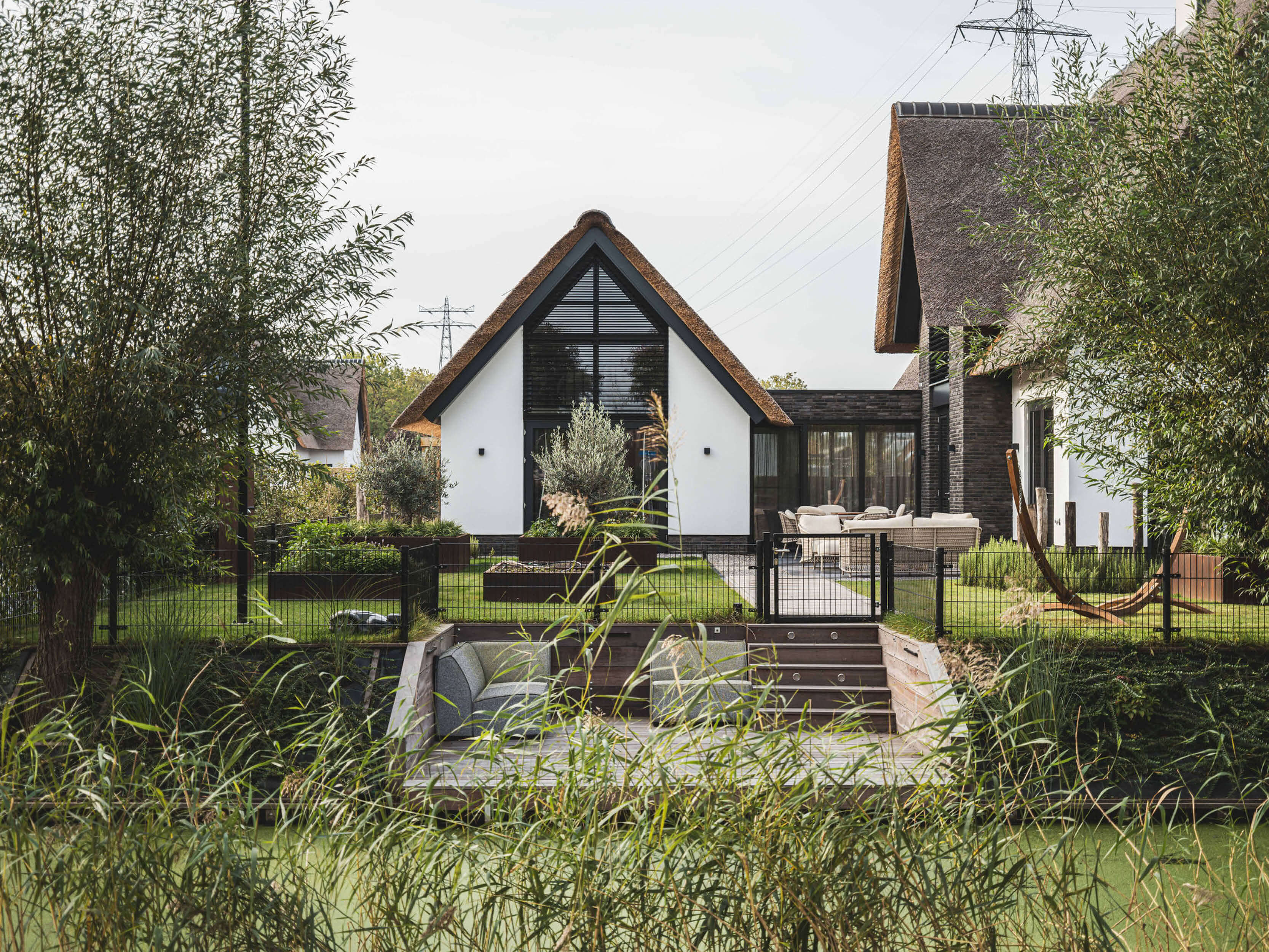 modern landhuis met rieten kap7